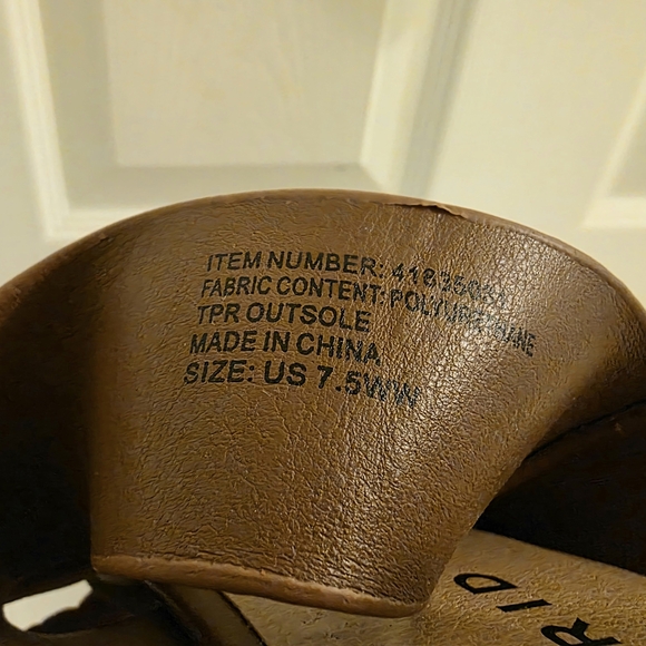 Torrid Square Toe Double Band Block Heel Mule (WW) - Picture 6 of 6